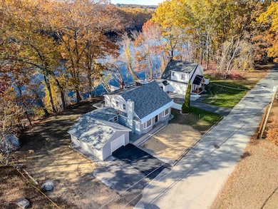 112 Riverdale Ave, Manchester, NH 03103 - photo 3