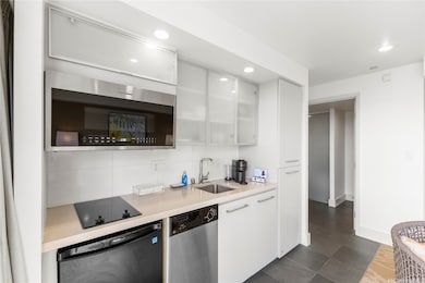 410 Atkinson Dr unit 1707, Honolulu, HI 96814 - photo 5