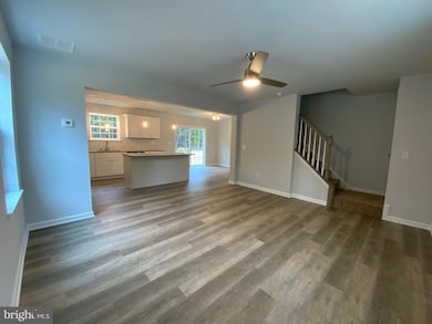 1021 Evergreen Ln, Monroe, NJ 08094 - photo 3