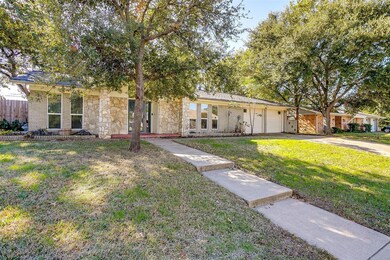 405 Brookview Dr, Hurst, TX 76054 - photo 2