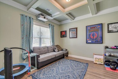 Multi Purpose Room (DR, Office, Rec room