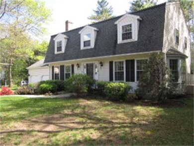 9 Fieldstone Dr, Medfield, MA 02052 - photo 2