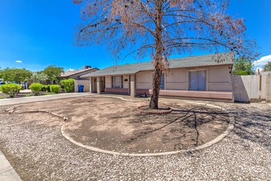 1546 W Capri Ave-3