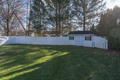 15 Bayberry Rd, Schenectady, NY 12306 - photo 6