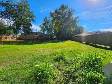 1711 S Victory Dr, Houston, TX 77088 - photo 4