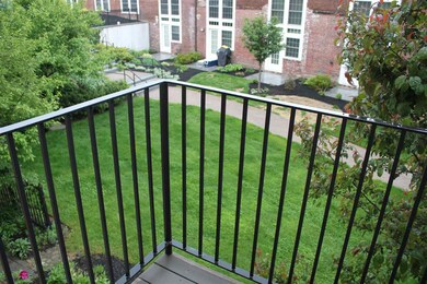 Lovely open space, treed courtyard, lots of green 