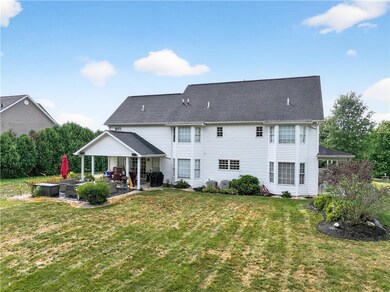 502 Mary Ln, Uniontown, PA 15401 - photo 3