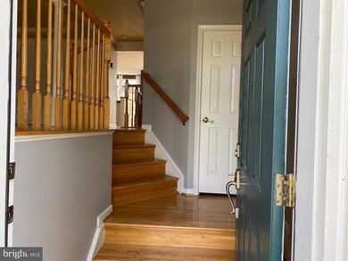 22074 Chelsy Paige Square, Ashburn, VA 20148 - photo 2