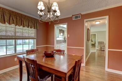 102 Duncan Circle-7