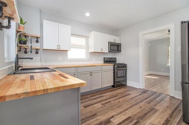 Large Must-See Kitchen! Kitchen Has Been Completel