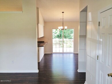 181 Wheaton eat in 3