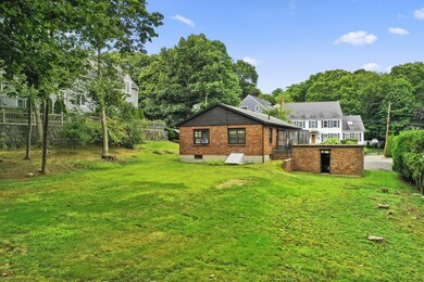 42 Robert Rd, Marblehead, MA 01945 - photo 6