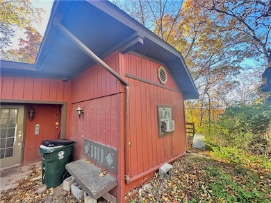 54 Summit Dr, Holiday Island, AR 72631 - photo 2