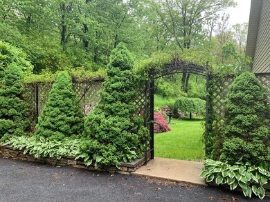 560 Hemlock Rd, Tamaqua, PA 18252 - photo 7