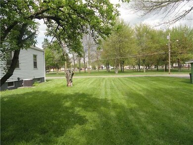 225 12th Ave, North Tonawanda, NY 14120 - photo 2