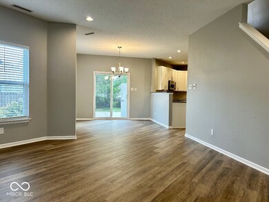 12535 Courage Crossing, Fishers, IN 46037 - photo 7