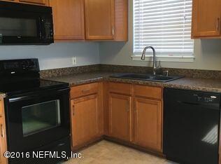 2759 Hidden Village Dr, Jacksonville, FL 32216 - photo 3