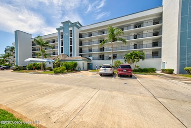 building front right