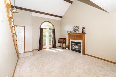 3066 Oakmont Dr, Lapel, IN 46051 - photo 6