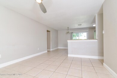 018-photo-living-room-13097736