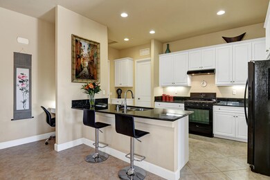 KITCHEN ANGLED IN MLS