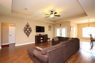 5702 Reinke Drive Crestview_Living Room
