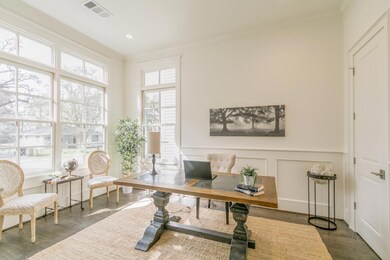 339 W 27th St, Houston, TX 77008 - photo 4