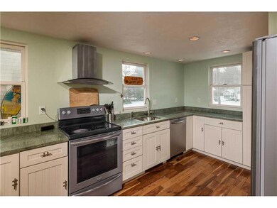 31 Garrison Ave, York, ME 03909 - photo 3