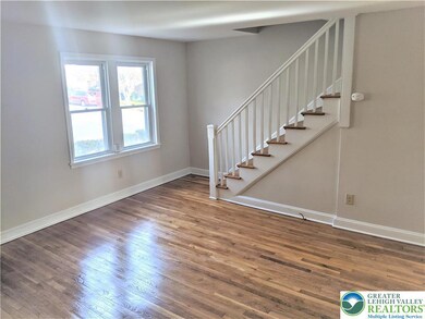 703 Spring St, Bethlehem, PA 18018 - photo 3