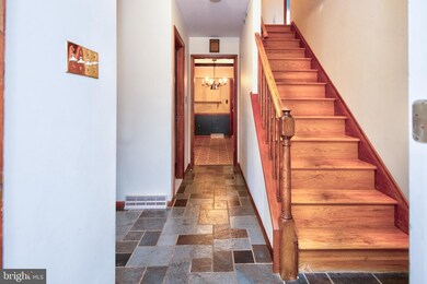 1119 Sturbridge Rd, Fallston, MD 21047 - photo 2