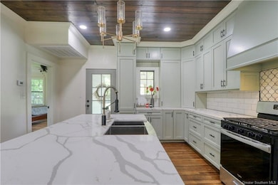 709 Division St, Lake Charles, LA 70601 - photo 2