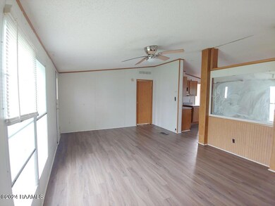 3 Living Room