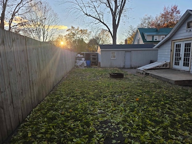 1510 W 2nd St, Dixon, IL 61021 - photo 4