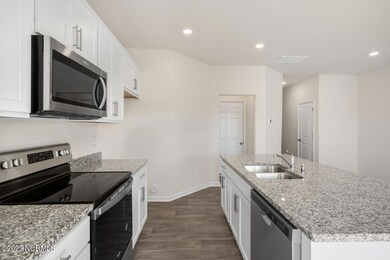 1105-gracie-lane-011