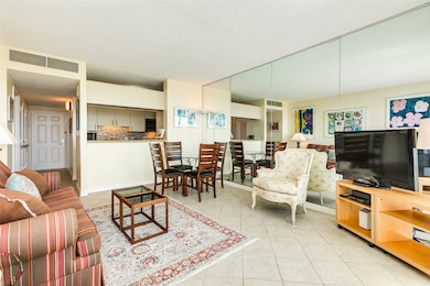 1401 E Beach Dr unit 209, Galveston, TX 77550 - photo 4