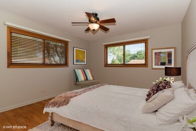 326 E Huntington Ln, Elmhurst, IL 60126 - photo 6