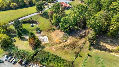 1009 Franklin Ln, Sevierville, TN 37876 - photo 7