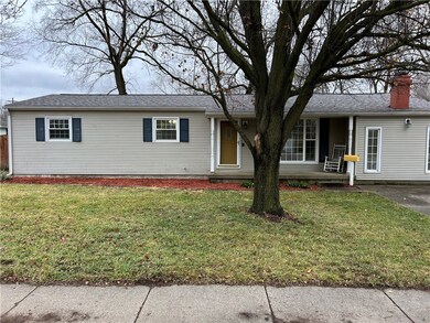 917 S 6th St, Mattoon, IL 61938 - photo 2