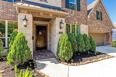 1815 Woodcrest Dr, Houston, TX 77018 - photo 2