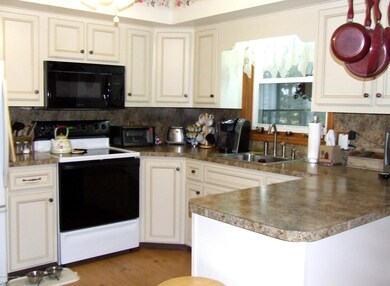 184 Ash Ln, Kunkletown, PA 18058 - photo 6