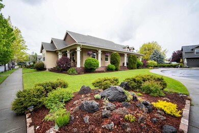 2321 NE Acorn Ct, Bend, OR 97701 - photo 3