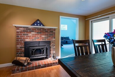 11 Florence Cir, Upton, MA 01568 - photo 5