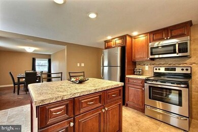 4122 Dahlia Ct, Mount Joy, PA 17552 - photo 3