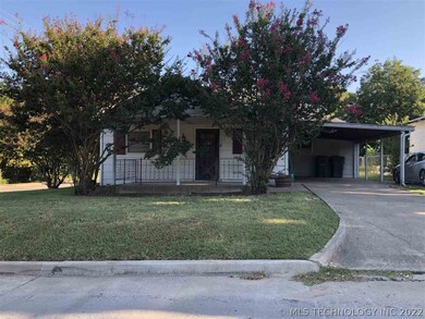 801 4th Ave SE, Ardmore, OK 73401 - photo 2