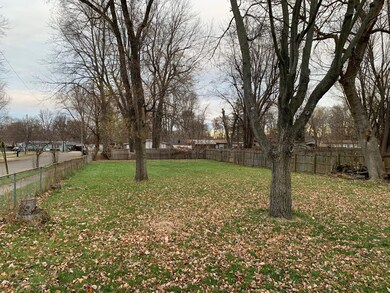 2922 Risdale Ave, Lansing, MI 48911 - photo 2