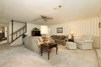 6934 Oak Bend Dr, Alvin, TX 77511 - photo 5