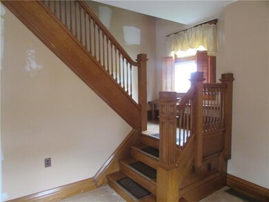 Foyer with open staircase