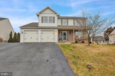 1008 Leanne St, Reading, PA 19605 - photo 3