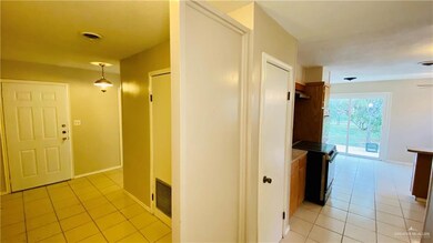 512 W 11th St, Weslaco, TX 78596 - photo 4