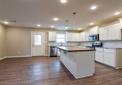 603 SW 11th St, Muldrow, OK 74948 - photo 6